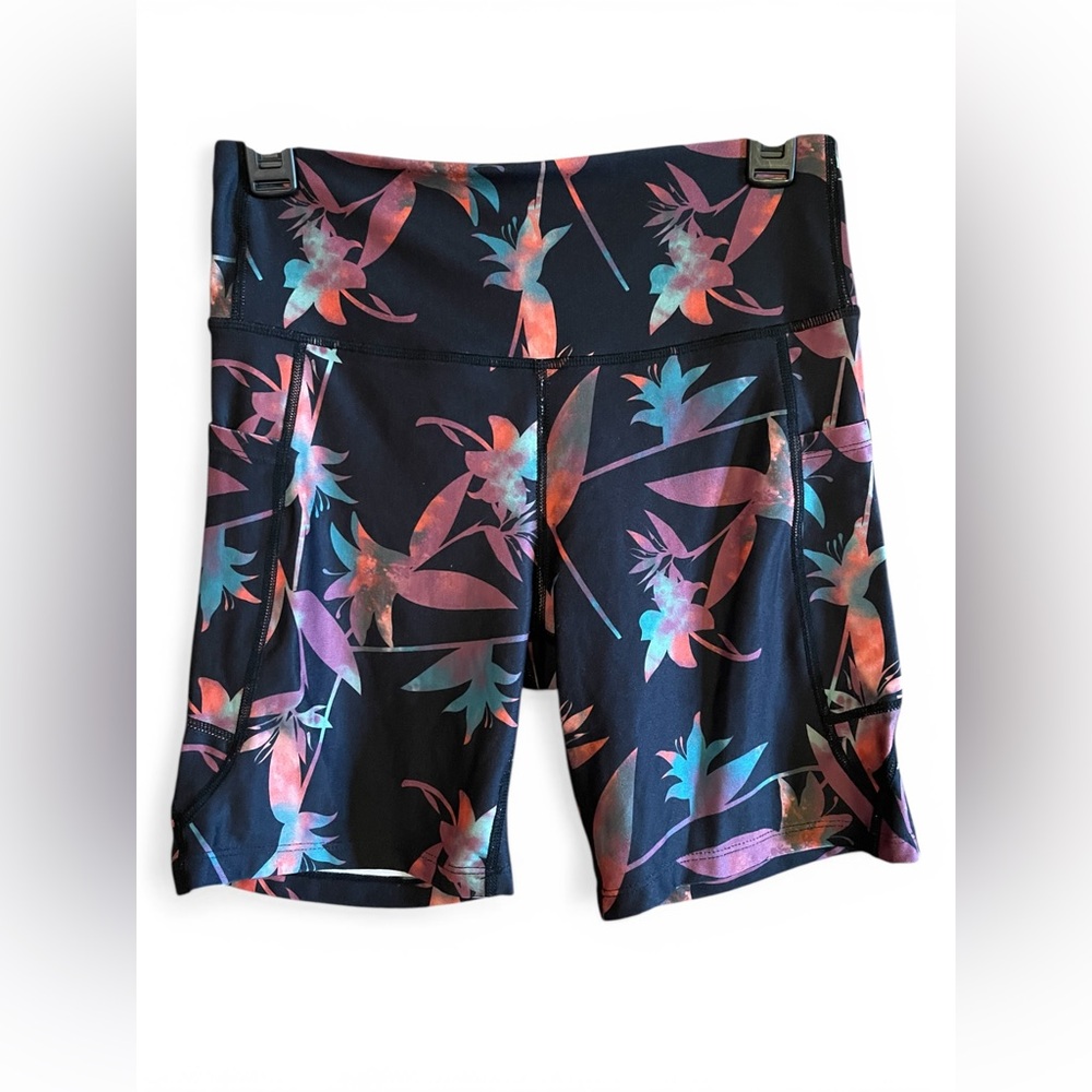 Colosseum Large Floral Biker Shorts High Waist Yoga Pockets Athleisure
